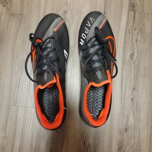 Nike baseball cleats